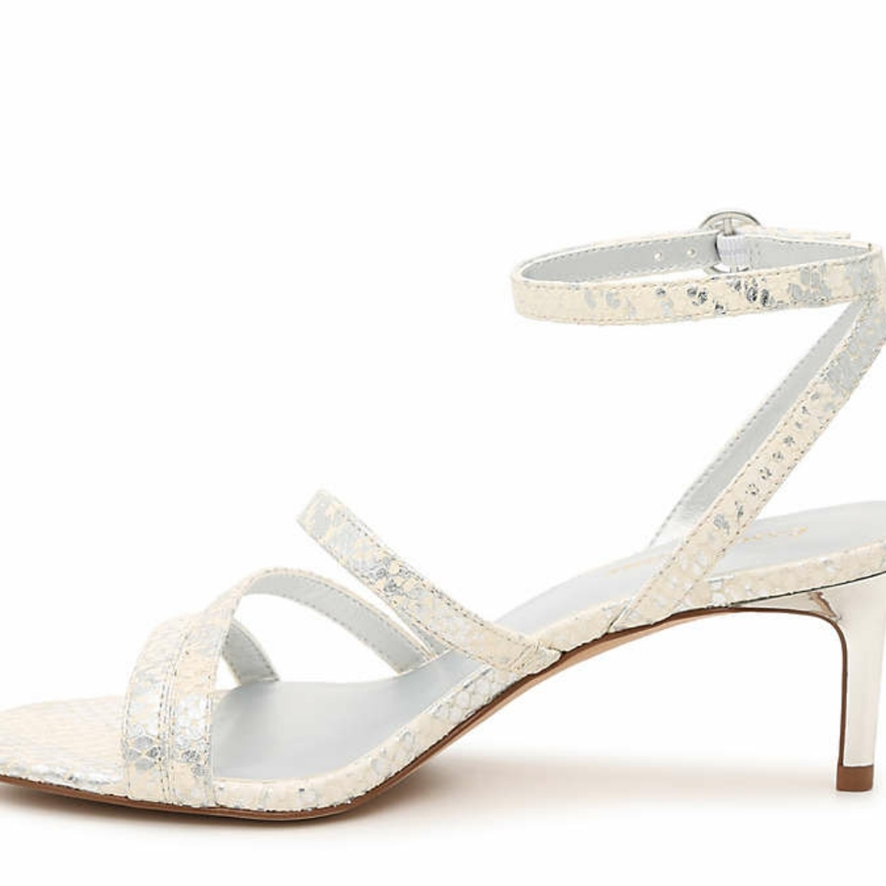 Sandals - Picture 4 of 7